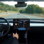 Image 1 : Tesla : l’Autopilot est maintenant 10 fois plus sûr qu’une voiture classique