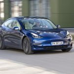Vente de véhicules électriques en France en mars 2021 : la Tesla Model 3 devant la e-208