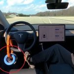 Il est tout à fait possible d'utiliser l'Autopilot de Tesla… sans conducteur !