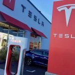 Le record de Tesla au premier trimestre alimenté par une marge brute accrue, le coût moyen diminue