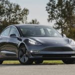 Une Tesla Model 3 avec à peine 151 km d'autonomie