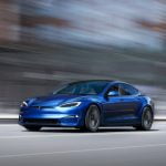 Crédits d'émissions Tesla, applications pour smartphone EV, l'autonomie est roi: Today's Car News