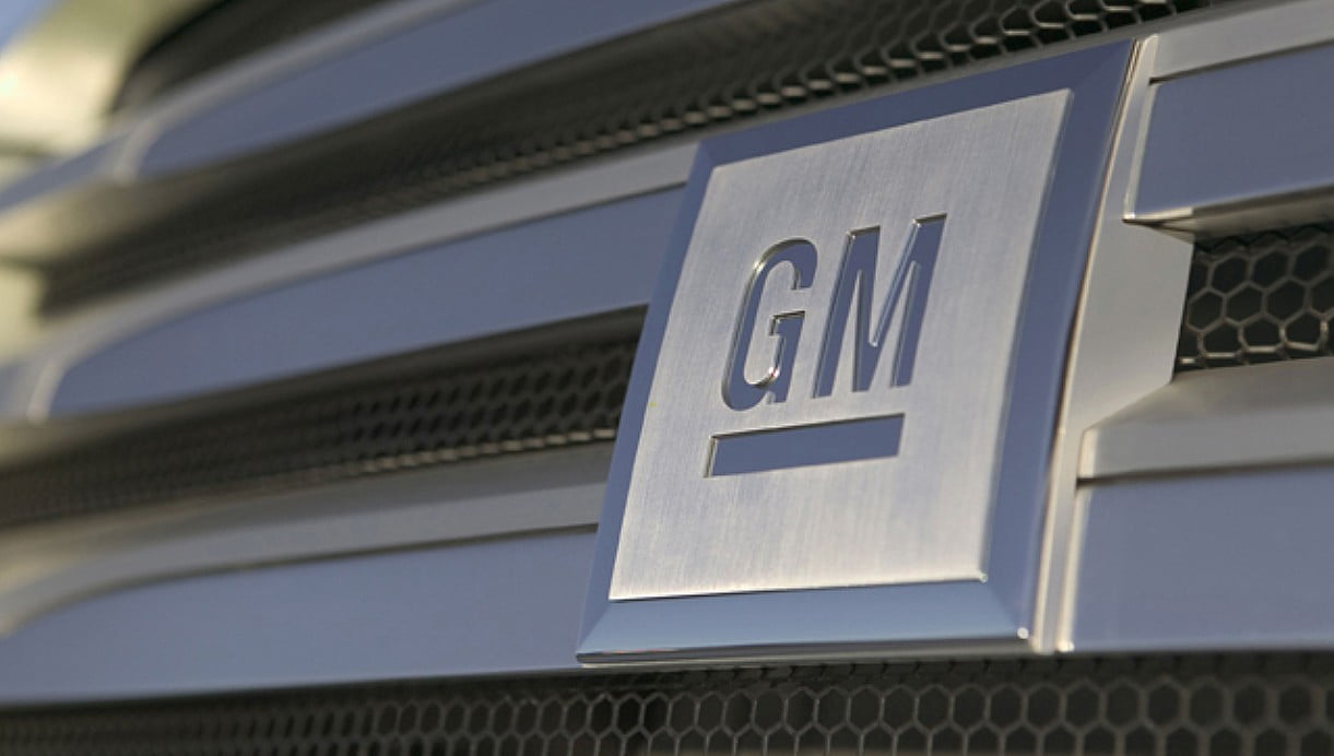 GM annonce de solides résultats pour le premier trimestre et se prépare à faire face à la pénurie de semi-conducteurs