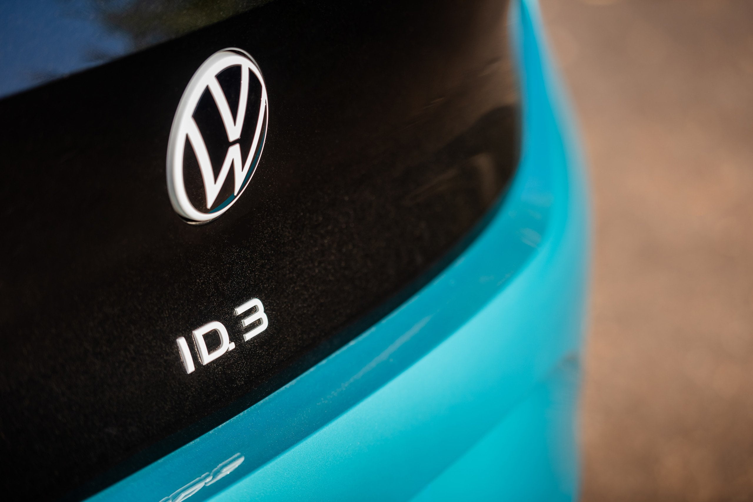 Volkswagen ID.3 Pro S : loin derrière le succès de la Tesla Model 3, son prix baisse drastiquement