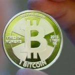 Cryptomonnaies : le plongeon se poursuit, mené par le bitcoin