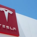 Tesla met au point un score de sécurité du conducteur qui pourrait jouer sur le prix de l'assurance