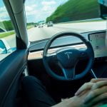 Tesla : la conduite autonome FSD disponible par abonnement