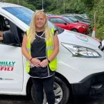 L'équipe de restauration de Caerphilly ouvre la voie avec les véhicules électriques