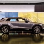 Cadillac Lyriq 2023 de près: la rampe d'accès à l'avenir tout électrique de la marque de luxe GM brille de mille feux