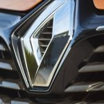 Auto : pour Stellantis (Peugeot, Fiat, Opel) et Renault-Dacia, "la crise s'enfonce", Tesla et Hyundai ...