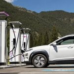 Bornes de recharge : la voiture électrique à petite vitesse | Automobile - Le Point