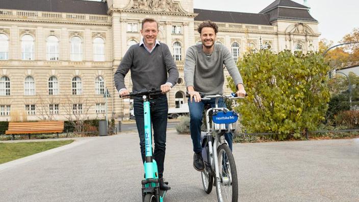 Leonhard von Harrach, PDG de Nextbike, et Lawrence Leuschner, PDG de Tier Mobility.
