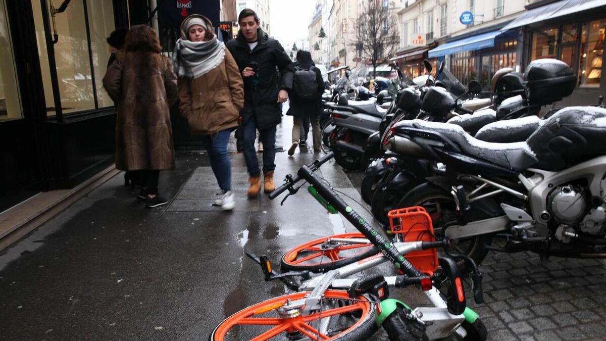 Transports : Paris promet de mettre fin au «bazar» dans les rues