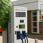 ABB lance Plug N Charge pour les conducteurs de VE