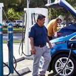 Le tout premier Sommet national sur la recharge des véhicules électriques aux États-Unis approche et il est gratuit pour le public