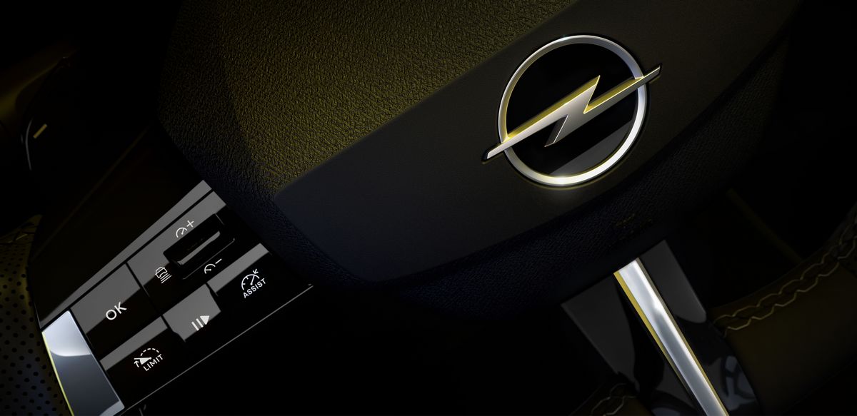 L'Opel Insignia passera à l'hybride rechargeable en 2024