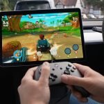 Les meilleurs contrôleurs pour le jeu dans votre Tesla