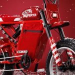 Si le Père Noël troquait son traîneau contre un vélo électrique, ce beau serait-il
