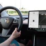 La bêta 10.6 d'auto-conduite complète de Tesla révèle l'accent mis sur la vision et la précision
