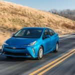 Toyota prévoit le lancement d'une batterie à semi-conducteurs dans un hybride d'ici 2025 - la future Prius?