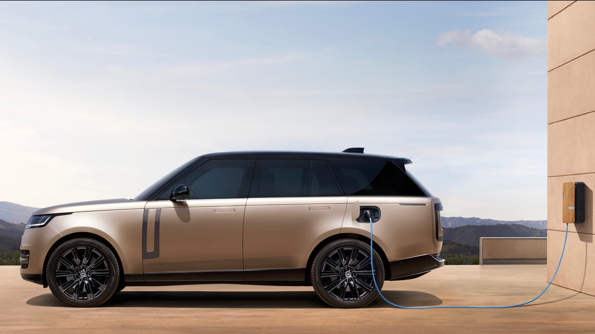 Range Rover P440e 2023 : 48 miles électriques attendus pour l'hybride rechargeable, prix de départ de 106 250 $