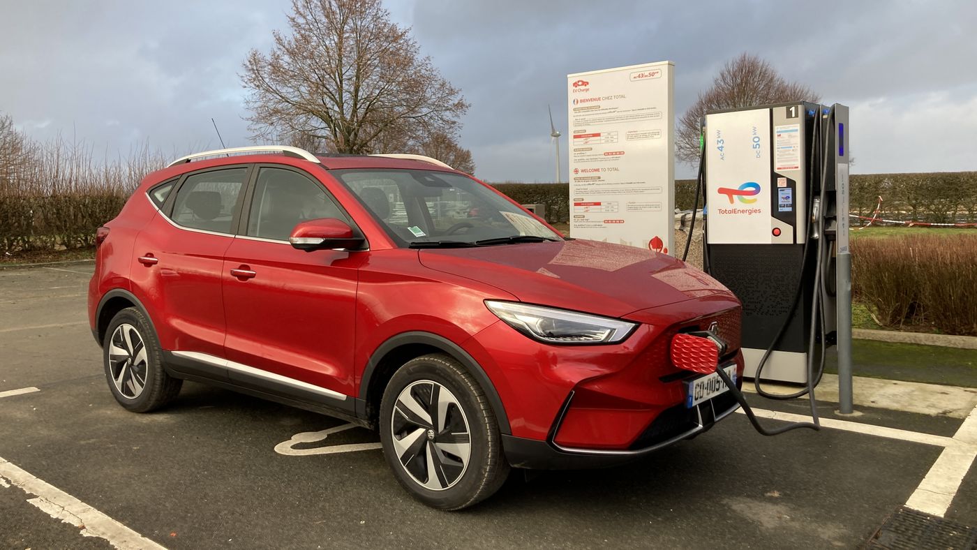 Essai nouveau MG ZS EV 70 kWh : Le SUV électrique chinois à petit prix