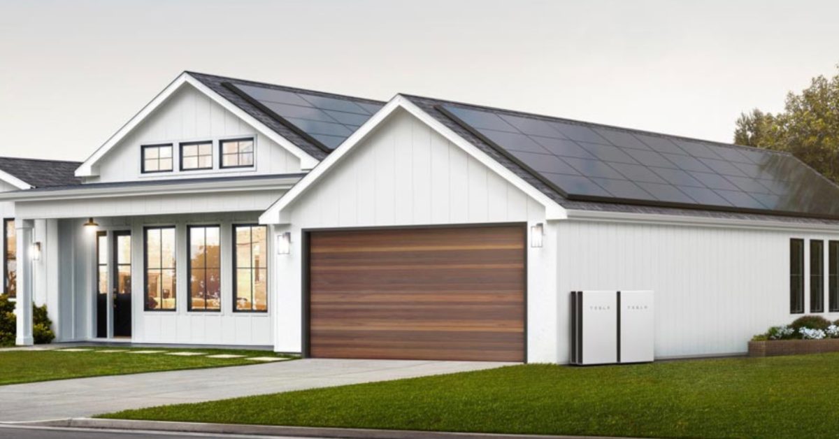 Tesla demande aux employés de se battre contre une nouvelle proposition qui pourrait détruire son plus grand marché solaire