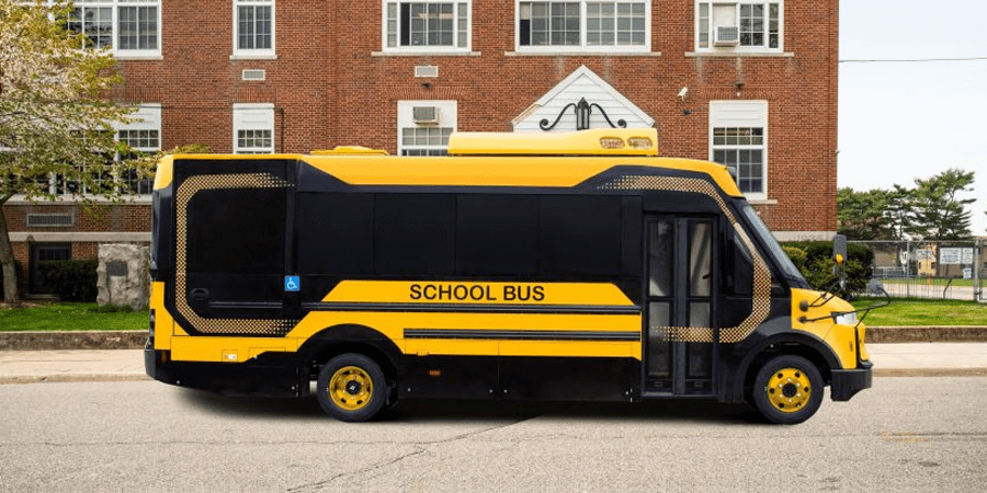 BYD présente un autobus scolaire électrique plus petit pour les États-Unis - electrive.com