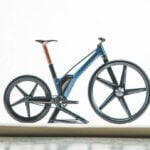 Vélo électrique : Cupra et UNNO présentent un vélo pliant atypique