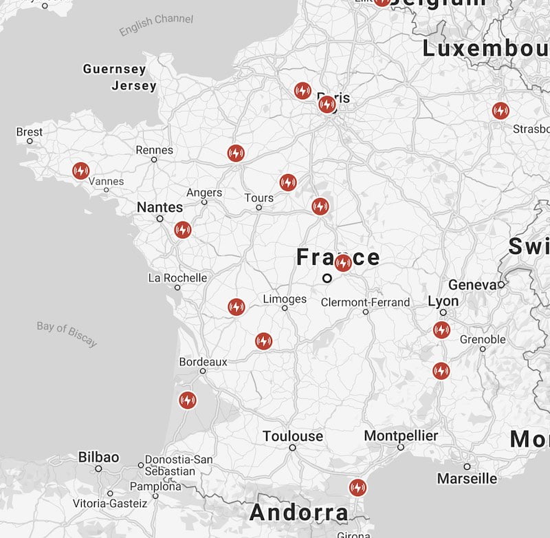 liste stations tesla supercharge ouvertes aux autres voitures électriques en France