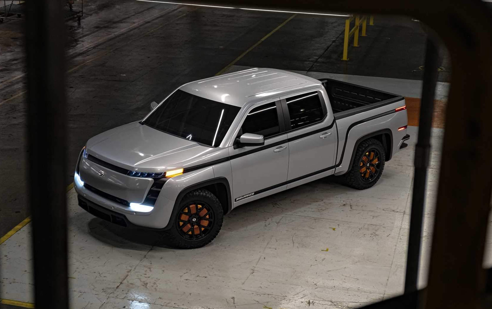 Les camionnettes électriques Lordstown Endurance seront livrées en 2022, selon le président de Foxconn