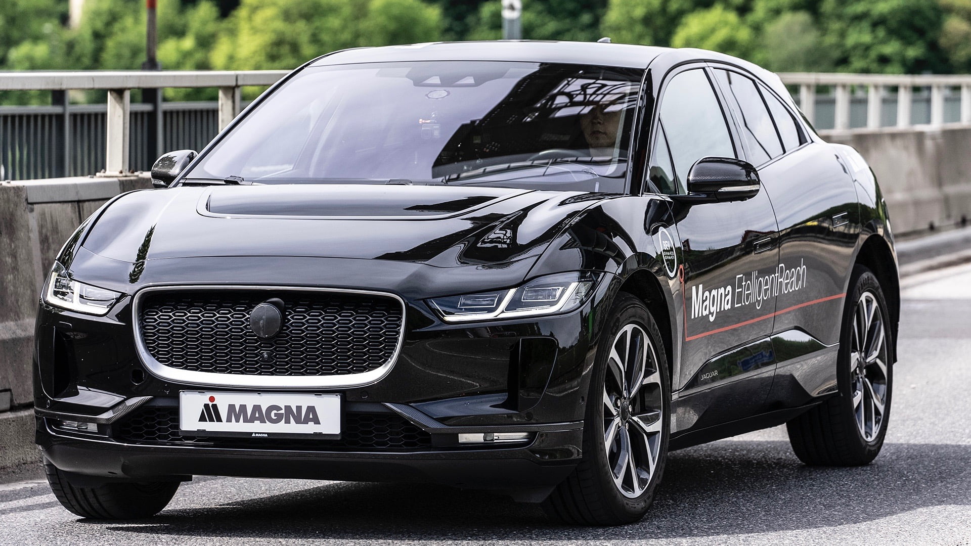 Magna prétend qu'il peut augmenter la gamme EV de 30%, avec un logiciel et en contrôle une grande partie