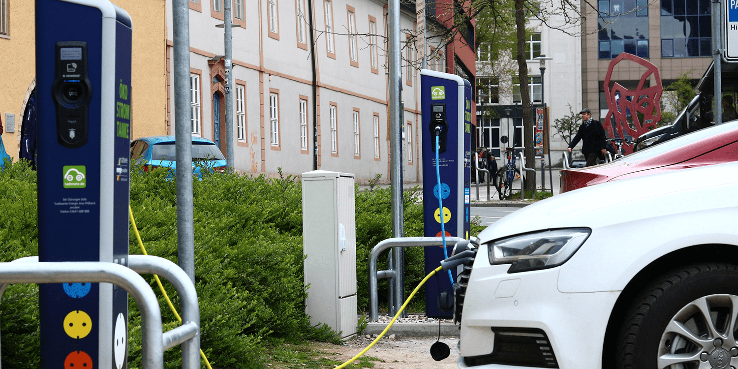Stadtwerke Jena a doublé le nombre de bornes de recharge en 2021 - electrive.com