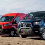 Les 10 000 premières livraisons de Ford Pro E-Transit commencent alors que Ford cherche des moyens d'augmenter la production à Kansas City