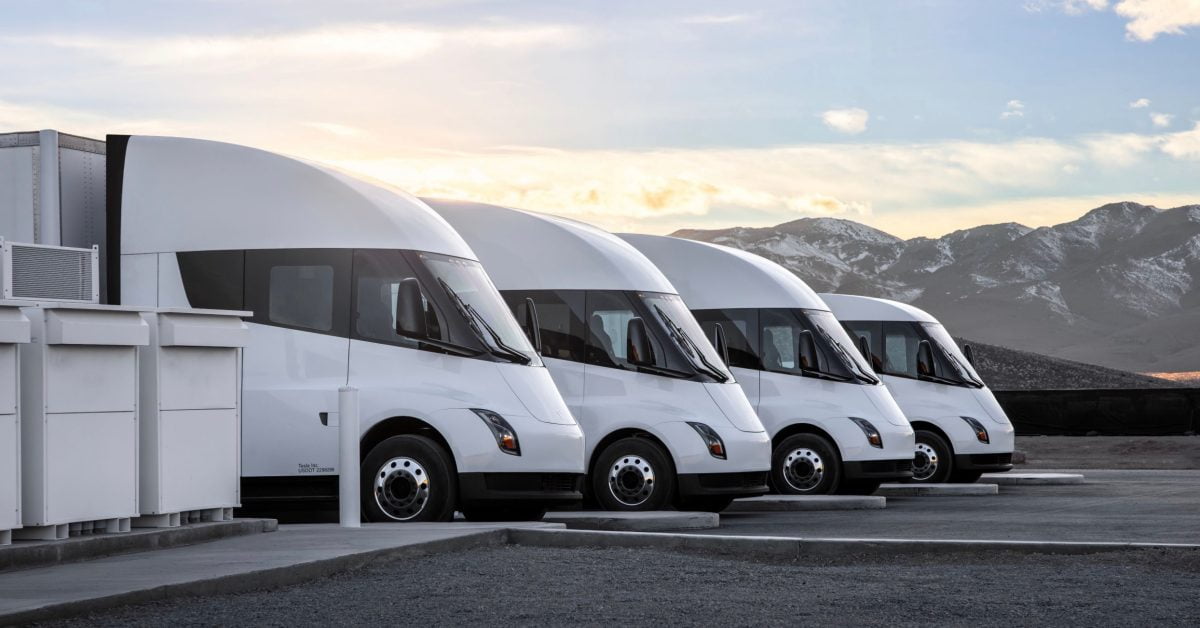 Tesla obtient un brevet pour le système de gonflage automatique des pneus pour le camion électrique Tesla Semi