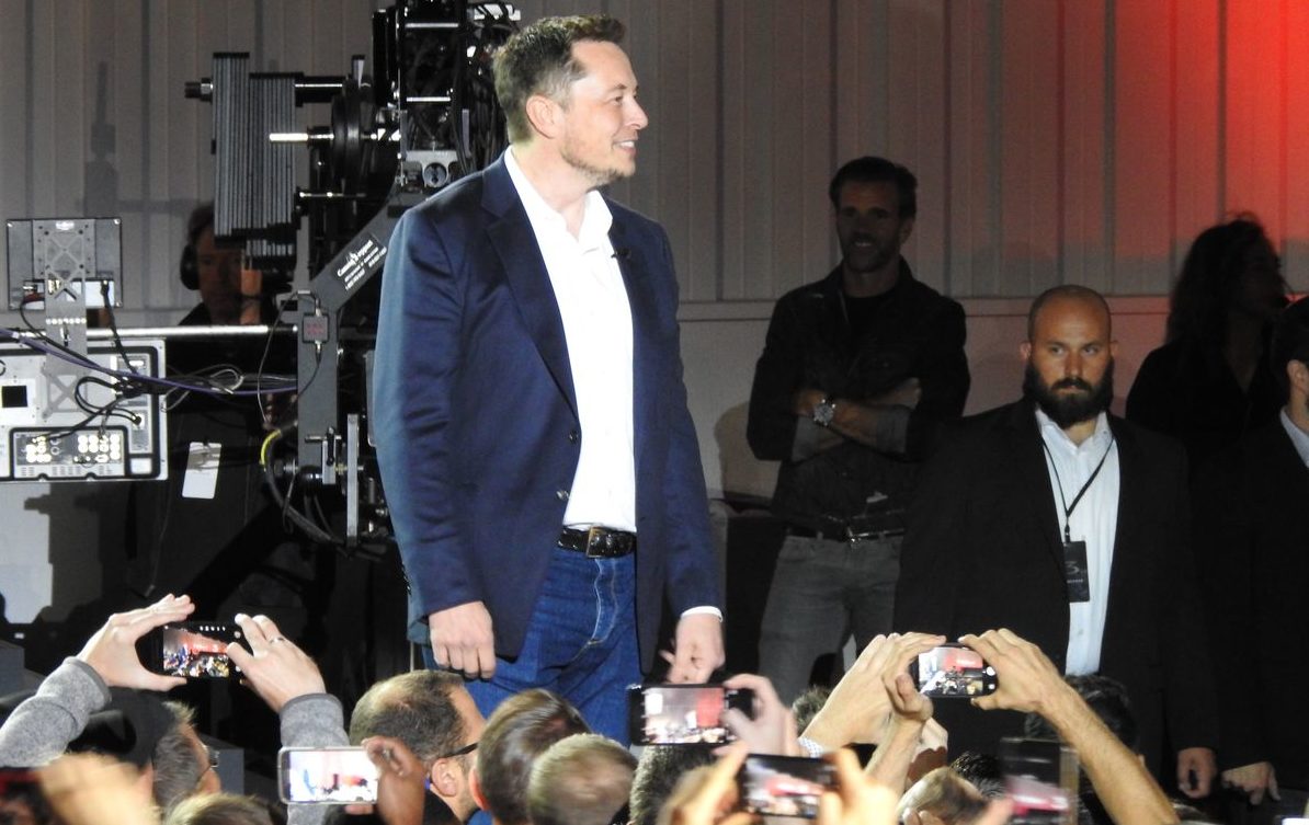 Les fontaines à eau financées par Elon Musk pour les écoles Flint enfin déployées