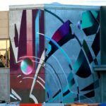 Tesla Giga Berlin accueille le nouvel art du graffiti alors que la construction de cellules de batterie prend forme