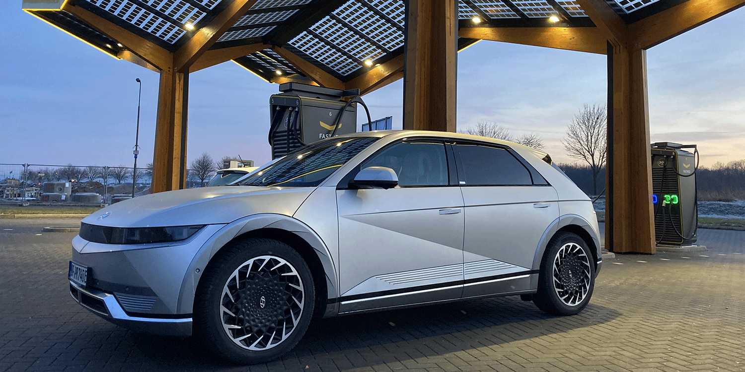 Avec la Hyundai Ioniq 5 sur les longs trajets en hiver - electrive.net