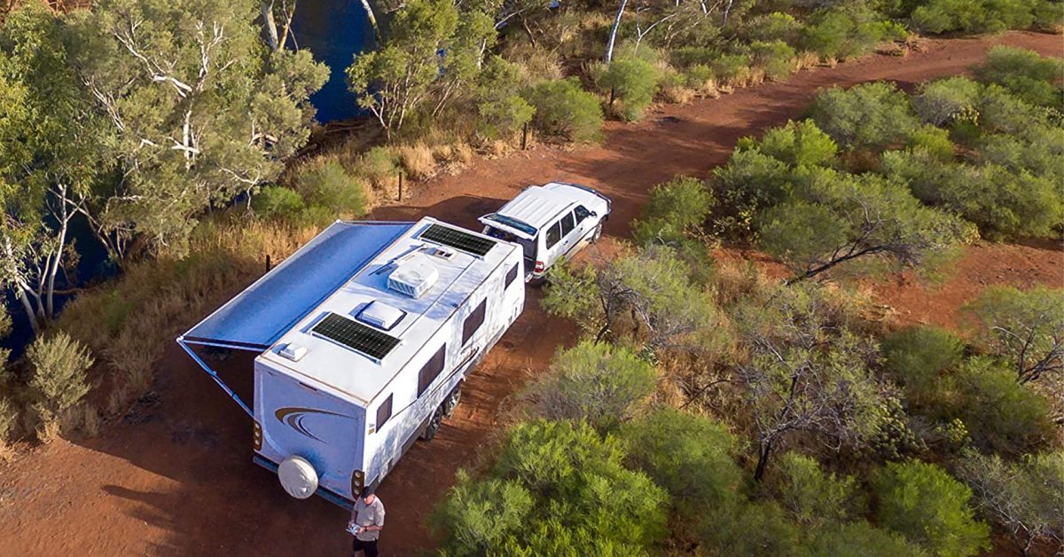 Le panneau solaire de 215 W de Nature Power commence votre voyage hors réseau à 207 $, plus dans les nouvelles offres vertes