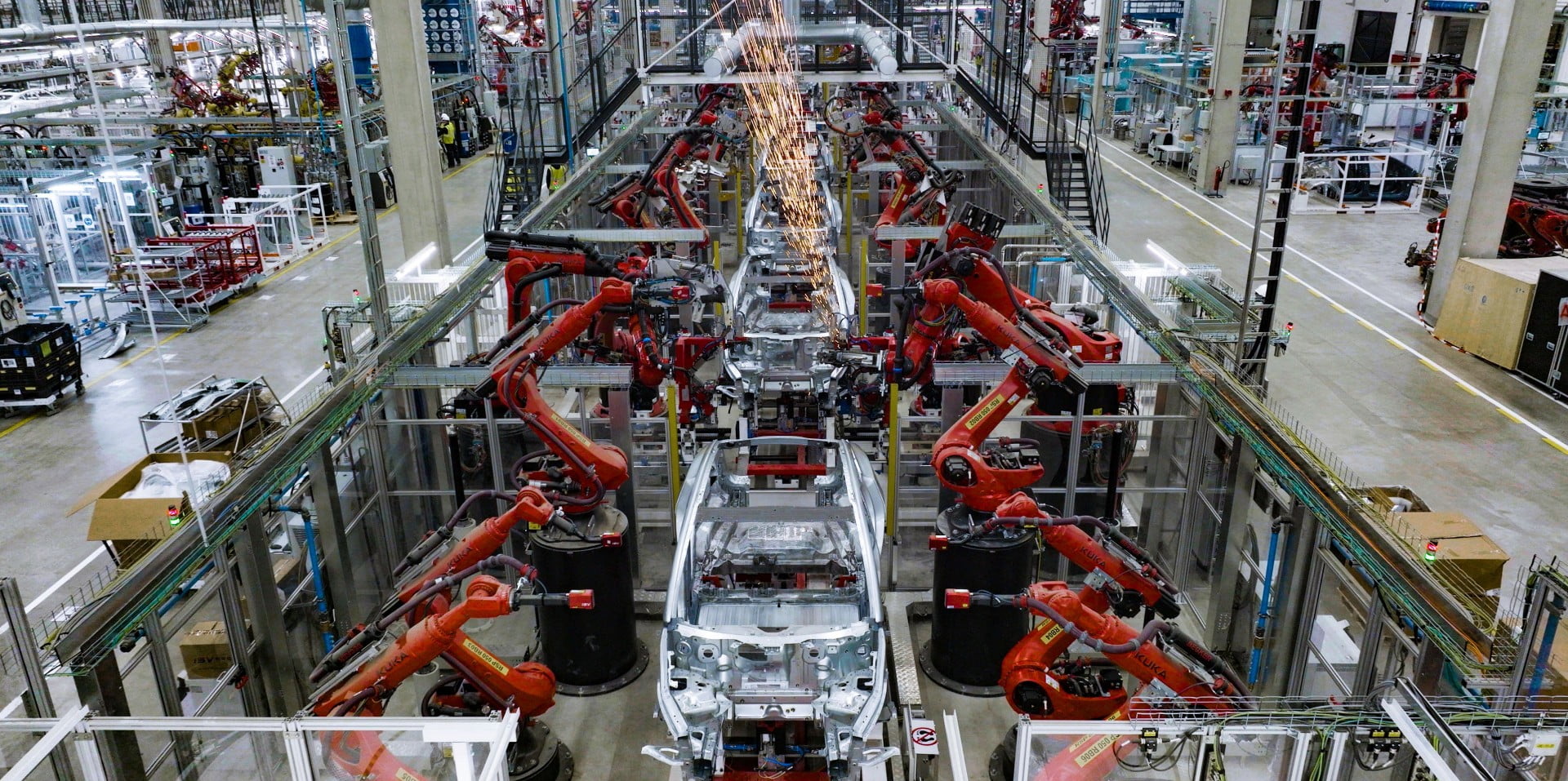 L'expansion de la production de Tesla et la flambée des prix du pétrole entraînent une mise à niveau des stocks de Daiwa Securities