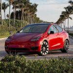 Le Tesla Model Y gagne du terrain à une vitesse effrayante sur le marché automobile général de CA