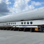 Le booster Falcon Heavy de SpaceX repéré au Centre spatial Kennedy