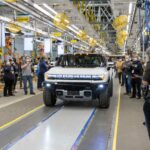 GMC Hummer EV rappelé pour un problème de logiciel intégré au feu arrière défectueux