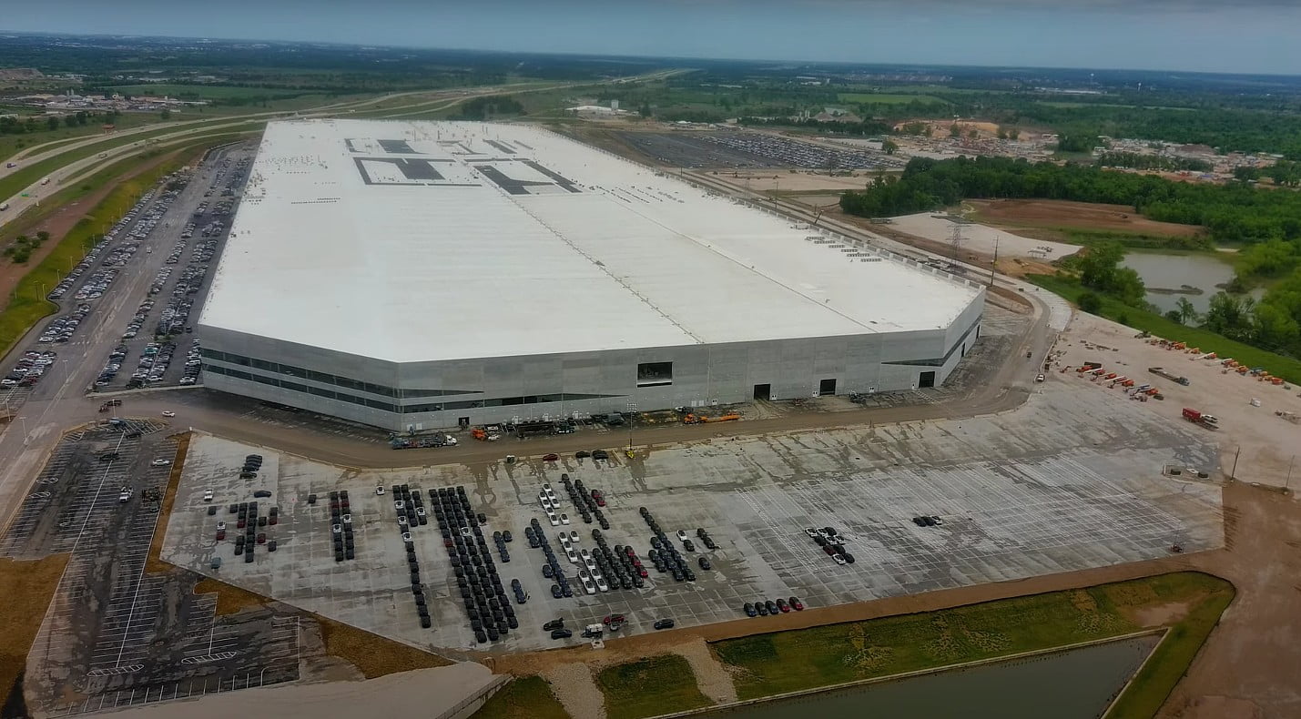 Tesla Giga Texas poursuit la montée en puissance délibérée du Model Y, et laisse entrevoir les prochains volumes de livraison.