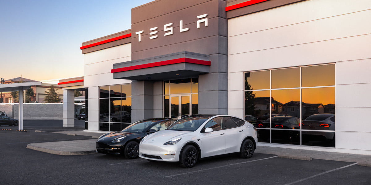 Tesla fait pression contre le projet de loi 512 du Sénat, une législation qui interdirait les ventes directes, mises à jour OTA