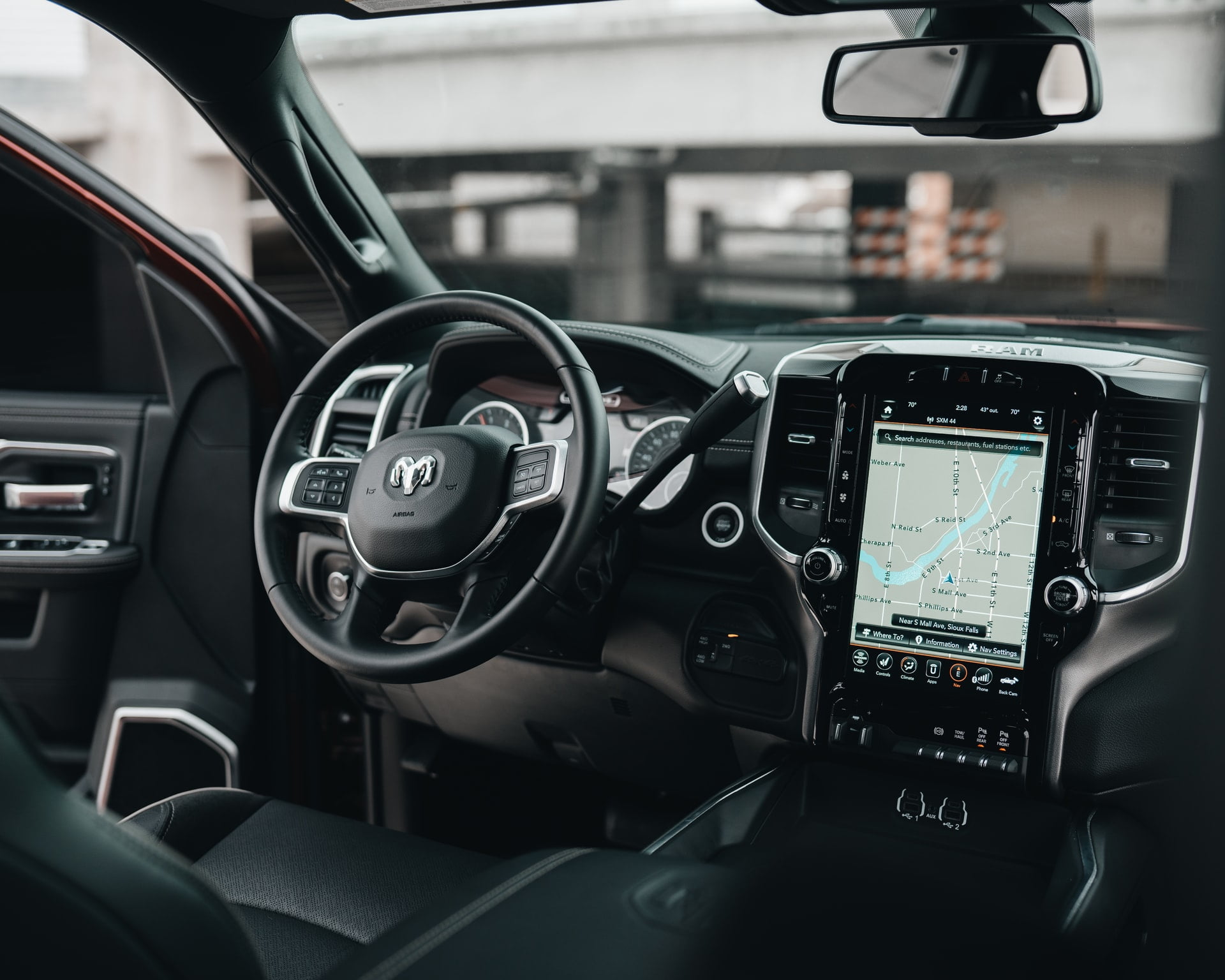 Ce sont les systèmes obligatoires pour les voitures | myelektrischeauto.nl