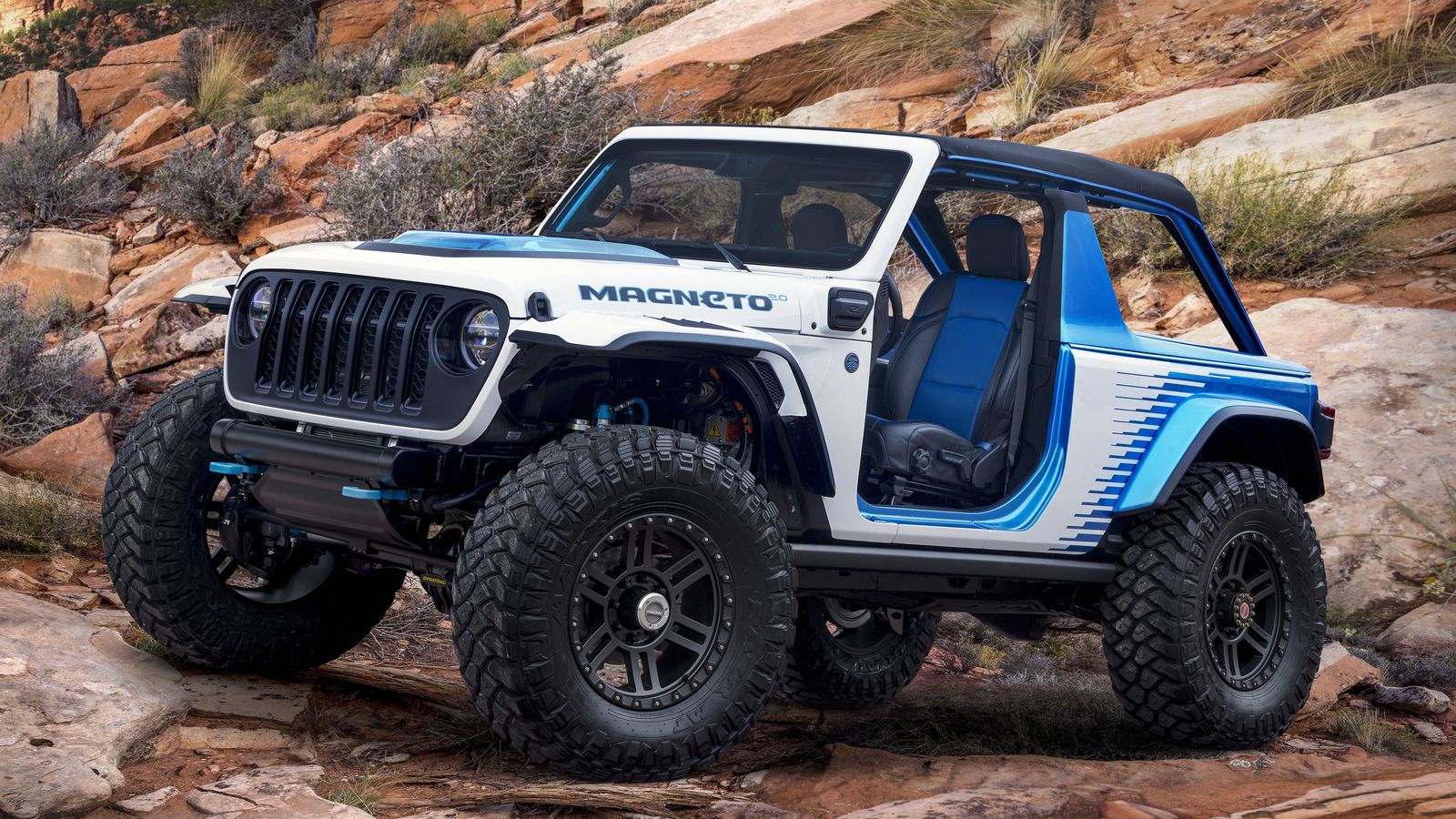 Avec cette Jeep Wrangler électrique Magneto 2.0, vous pouvez littéralement aller contre la falaise
