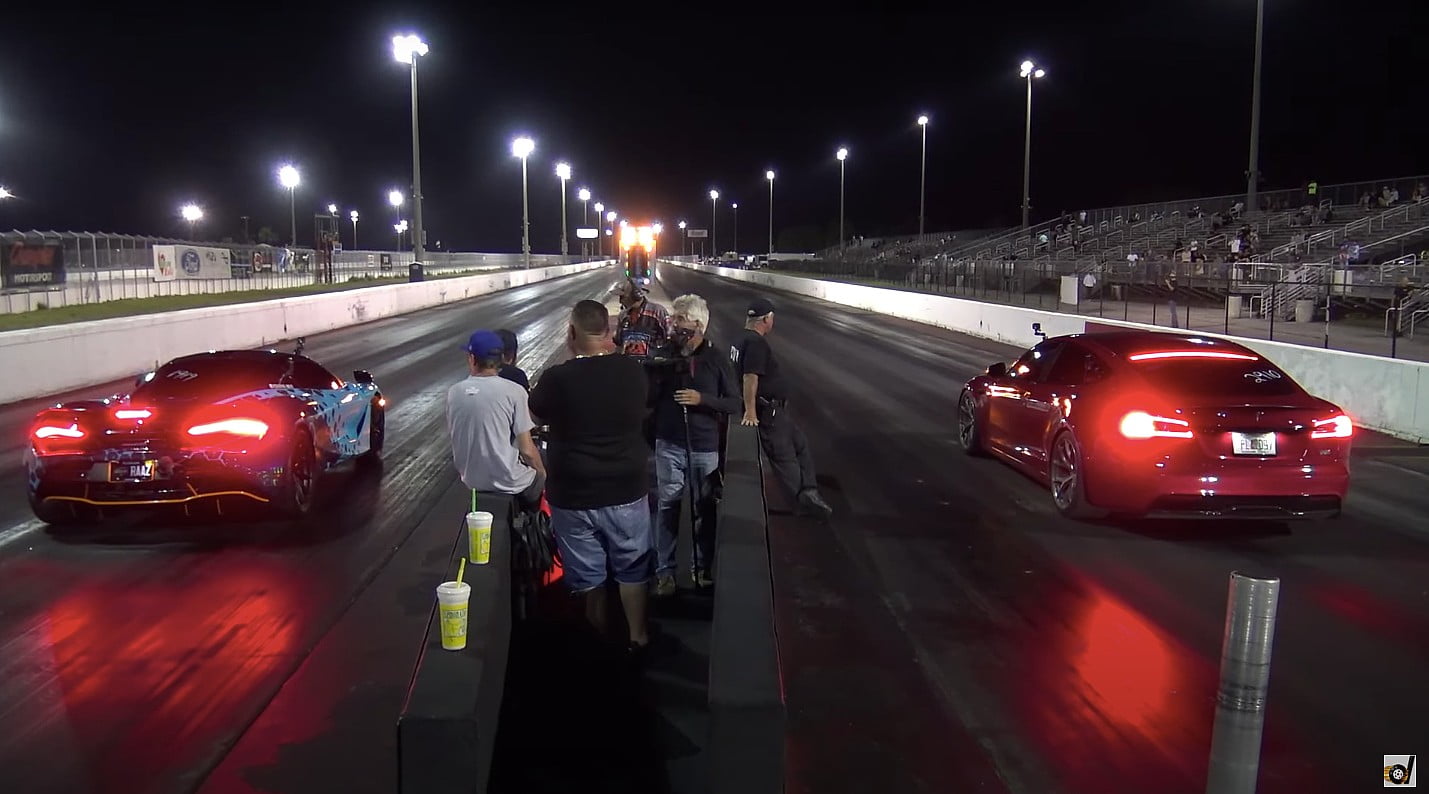 La Tesla Model S Plaid donne une longueur d'avance au tueur de la P100D dans une course de dragsters, elle domine quand même