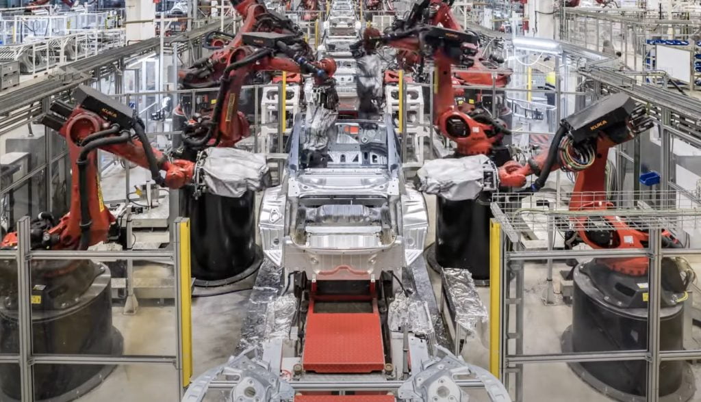Le Tesla Giga Shanghai va ajouter une autre équipe pour améliorer sa production : rapport