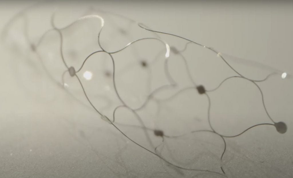 Le concurrent de Neuralink annonce le début des premiers essais sur les humains aux États-Unis